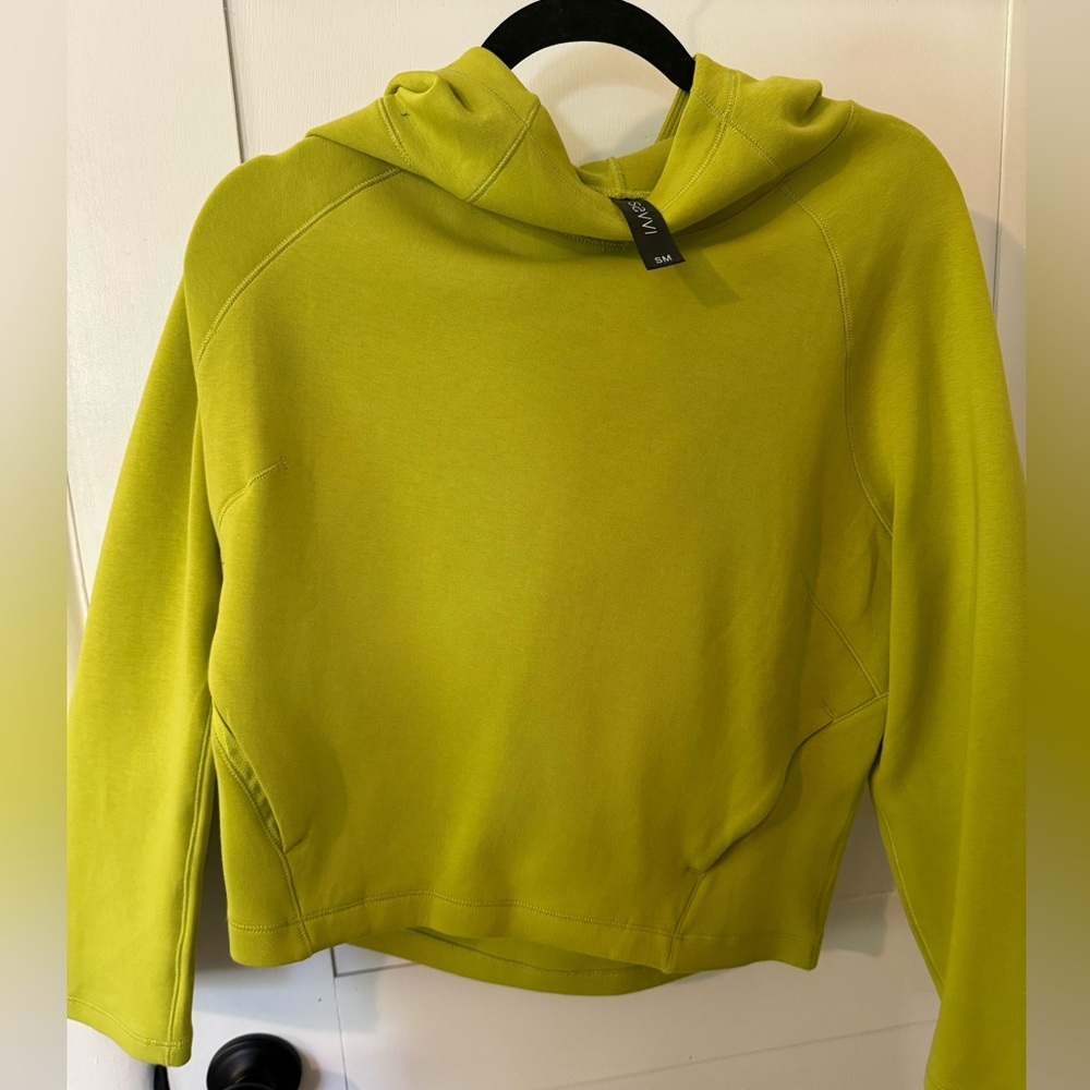 SAVVI Reagan Scuba Hoodie